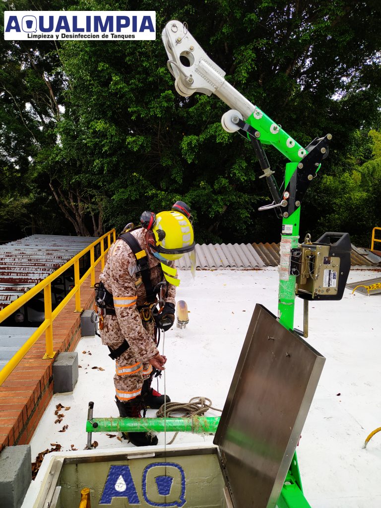 Lavado de Tanques Subterráneos
Especialistas en Lavado de Tanques Bajo norma de seguridad